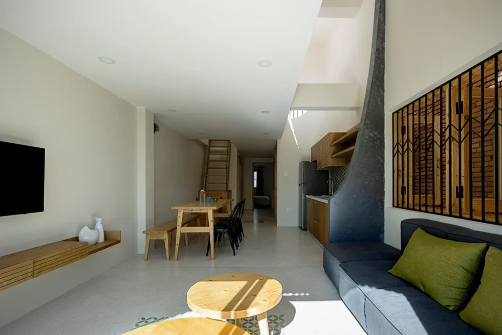 nha-trong-nha-o-Da-Nang-14