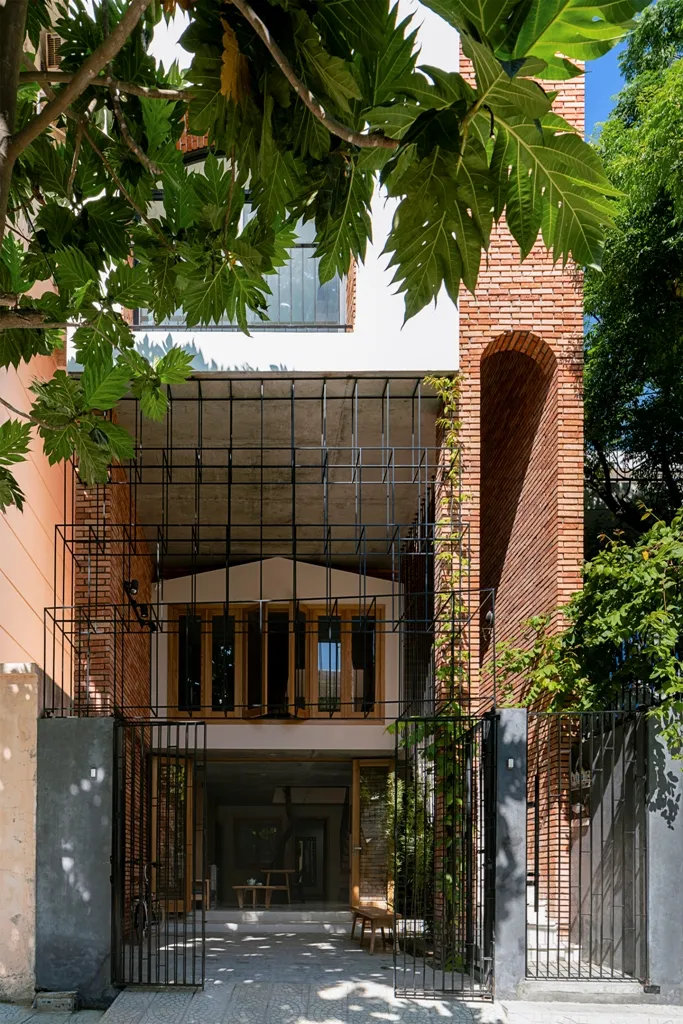 nha-trong-nha-o-Da-Nang-2