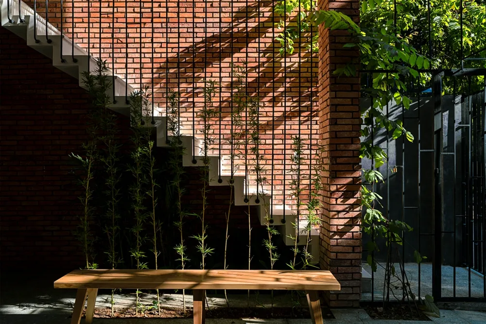 nha-trong-nha-o-Da-Nang-4