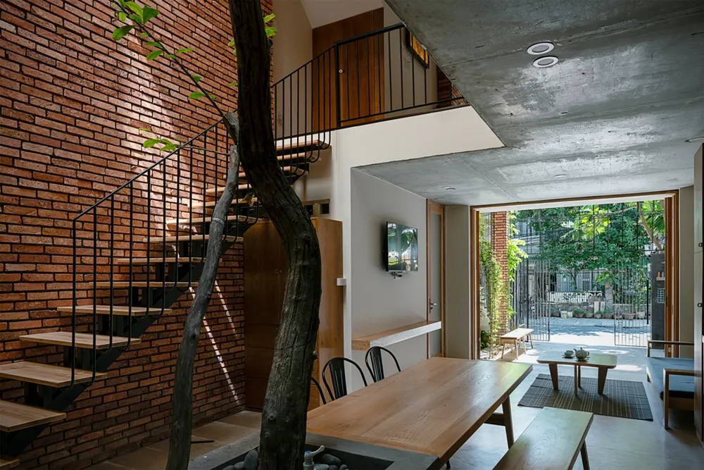 nha-trong-nha-o-Da-Nang-5