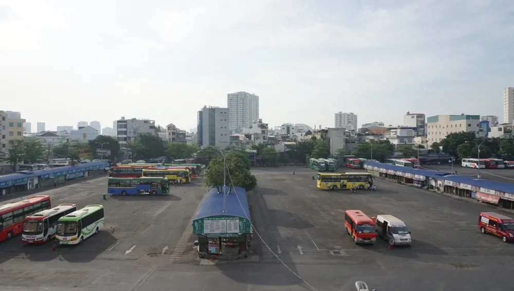 ben-xe-hoat-dong-tro-lai-1