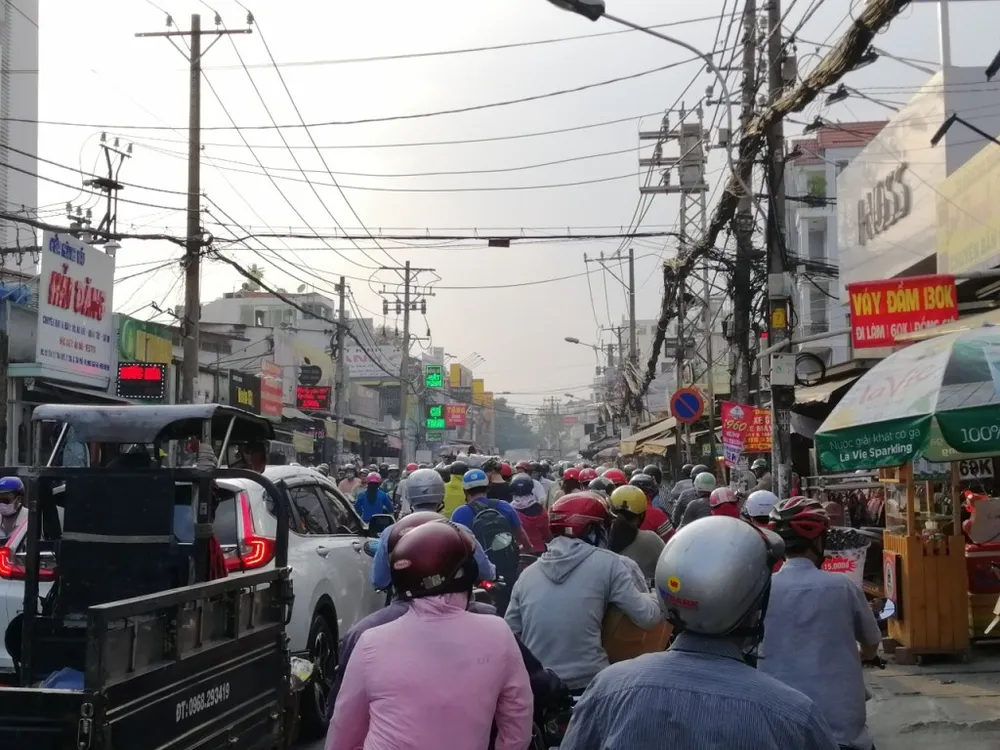 ket-xe-duong-Cong-Hoa-11