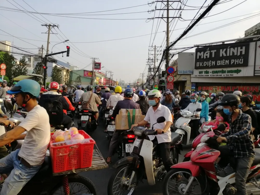 ket-xe-duong-Cong-Hoa-8