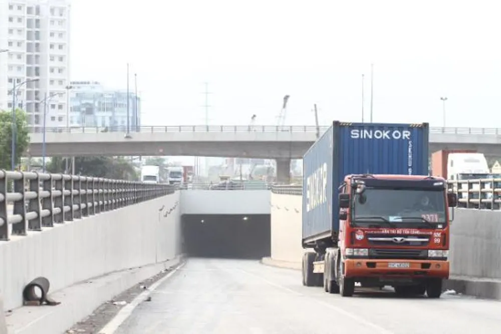 giao-thong-phia-dong-TP.HCM-7