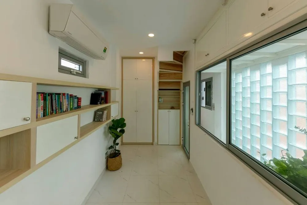 giai-phap-cho-nha-chieu-ngang-nho-10