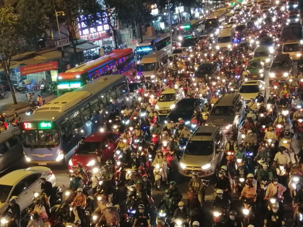 ket-xe-nga-tu-hang-xanh-7