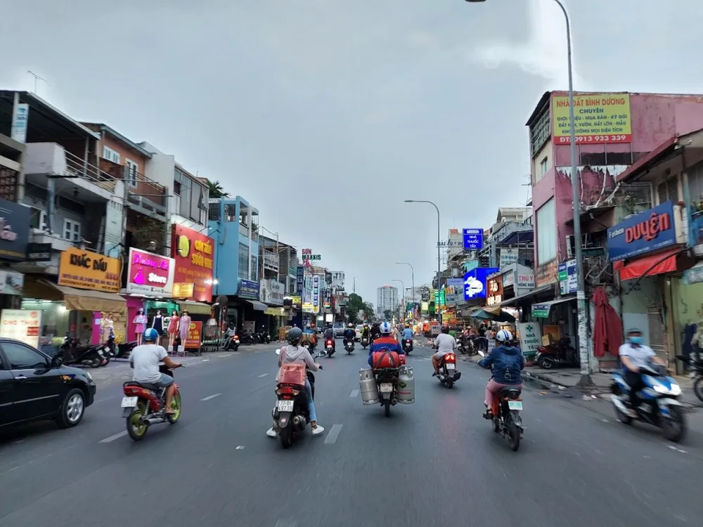 ben-xe-vang-ngay-tet-10