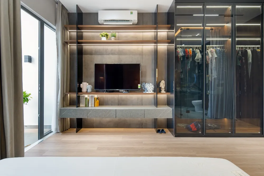 nha-pho-co-gieng-troi-8