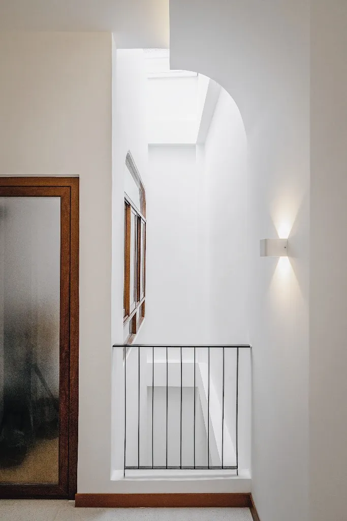 cont-trai-kien-truc-su-xay-nha-tang-cha-mẹ-14