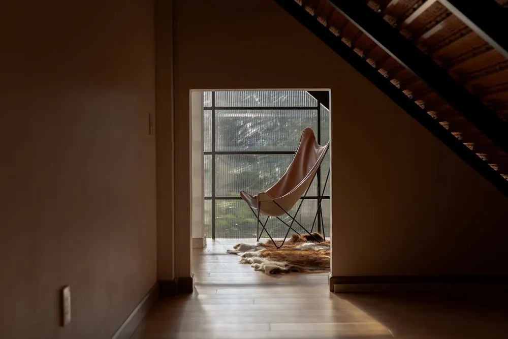 tranh-nang-huong-tay-sau-nha-15