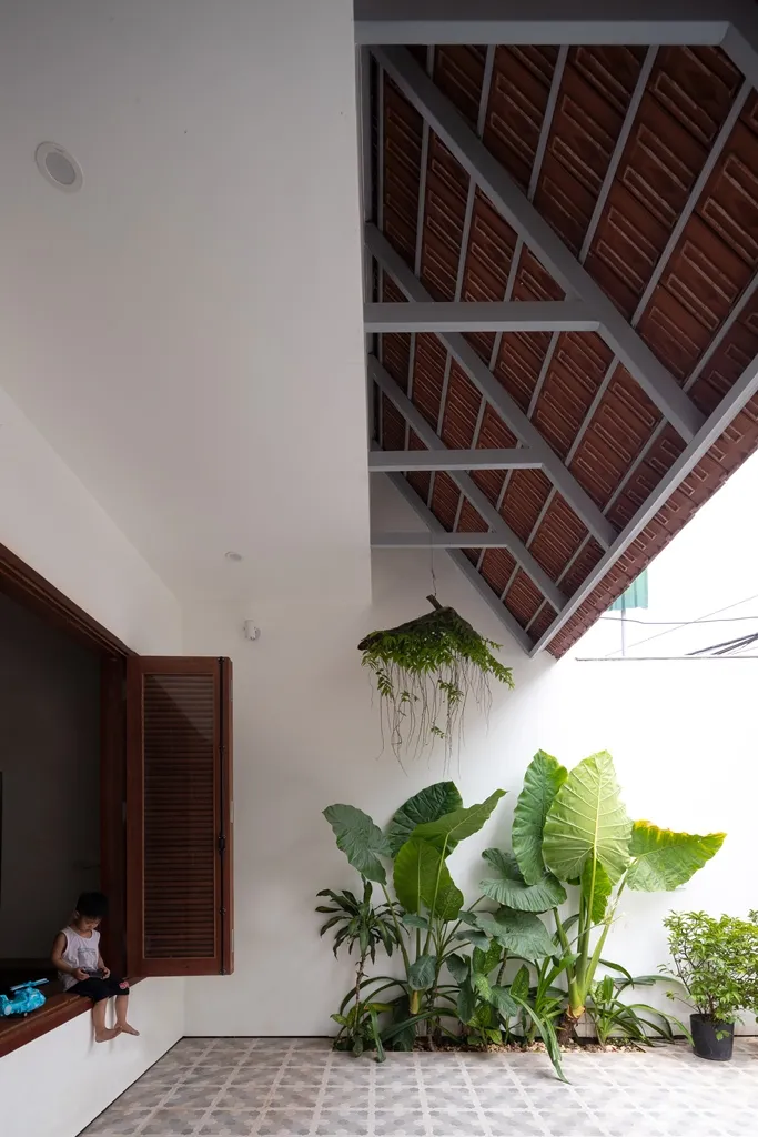 ngoi-nha-ngoi-co-ba-mai-truot-17