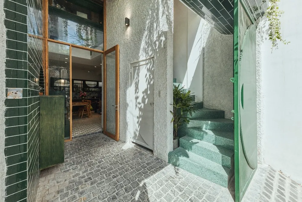 Căn nhà 34 m² ‘nhỏ mà có võ’ trong con hẻm ở Sài Gòn ảnh 5
