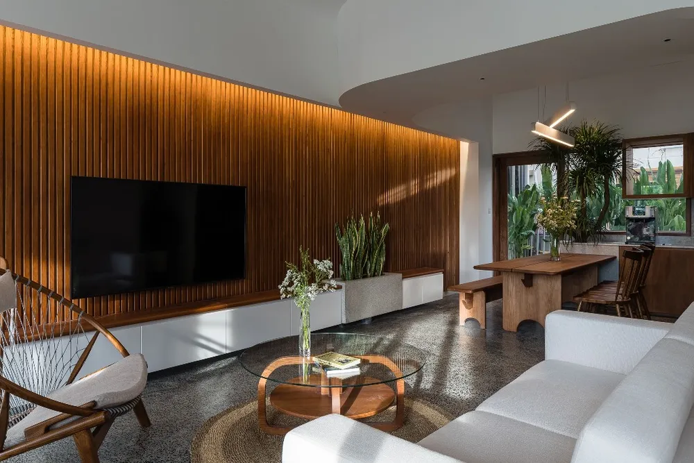 ngoi-nha-theo-phong-cach-vua-du-4