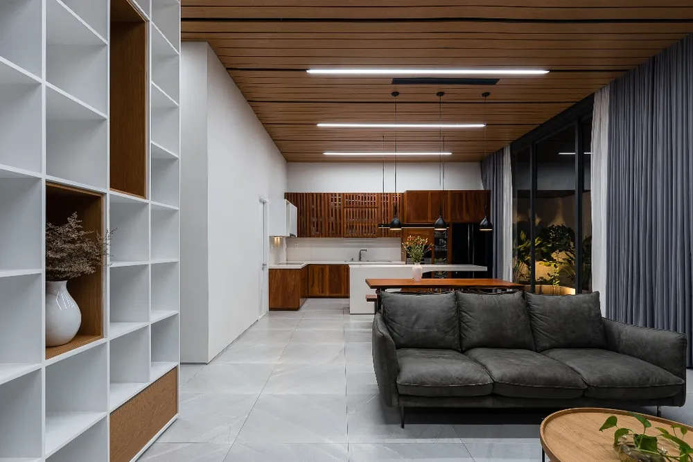 ngoi-nha-khong-thay-cua-ra-vao-o-Sai-Gon-8