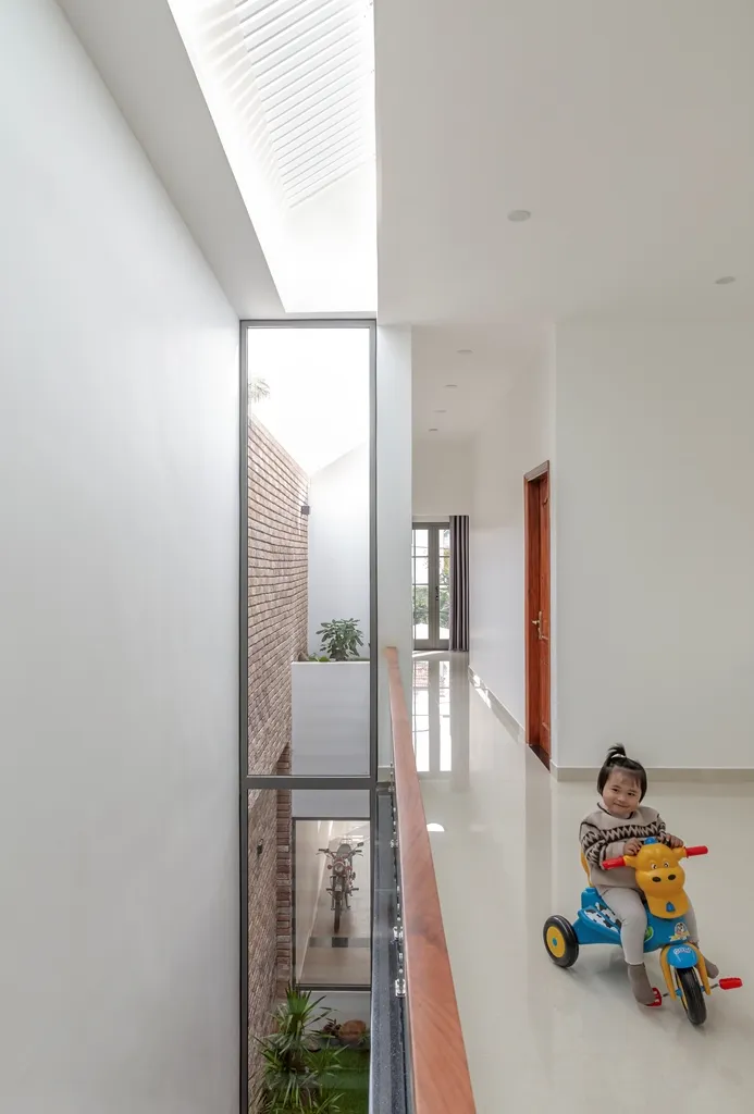 ngoi-nha-lay-y-tuong-tu-nha-rong-19