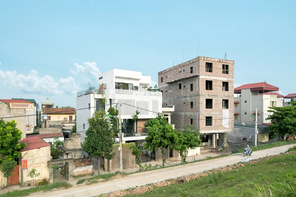 ngoi-nha-ben-trien-de-2