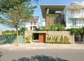 Nối 2 lô đất nhỏ thành một không gian nhà ở và cho thuê ở Sài Gòn ảnh 18 Ngắm ngôi nhà nhiệt đới, ai cũng trầm trồ khen ngợi