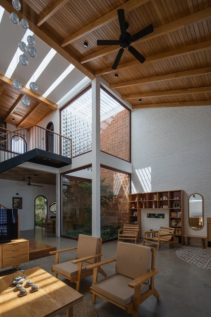 ngoi-nha-mang-ban-sac-cao-nguyên-6