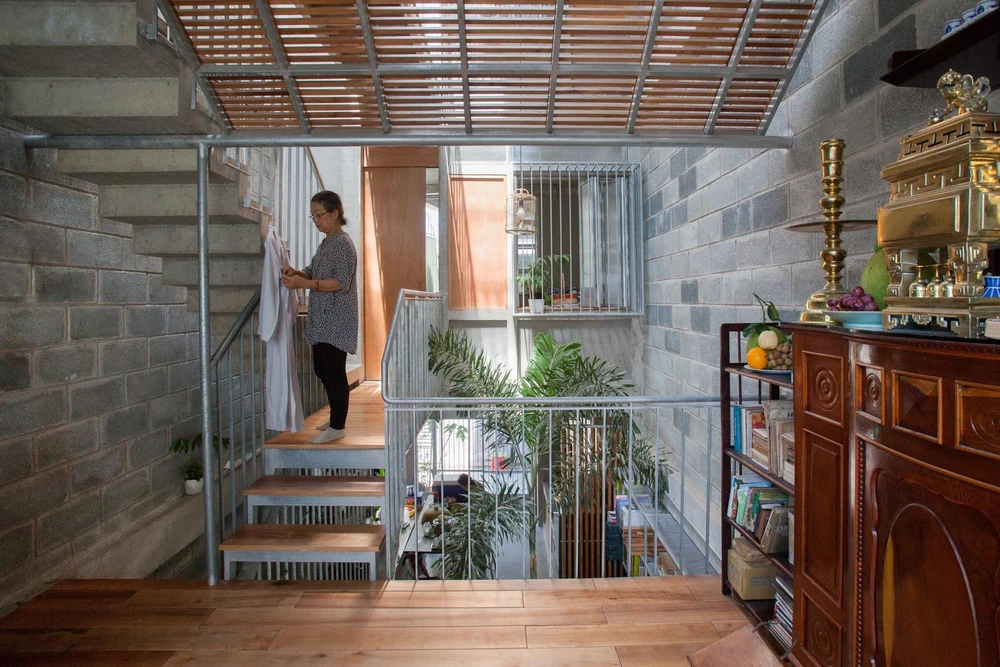 Không gian thờ bố trí trang nghiêm.