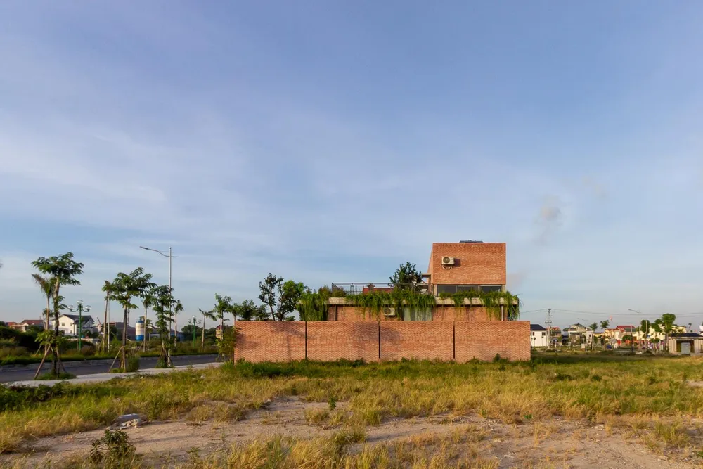 HGAA Architecture rất chú trọng đến việc tạo ra một ngôi nhà có không khí trong lành và gần gũi với thiên nhiên.