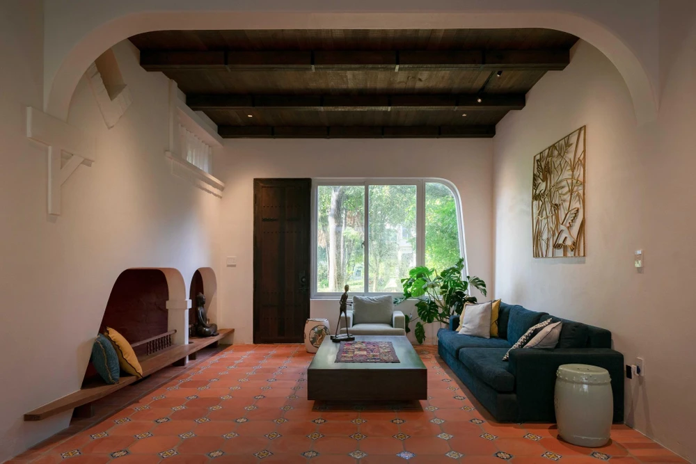 Ngôi nhà là một điểm nhấn giữa lòng Sài Gòn hoa lệ.