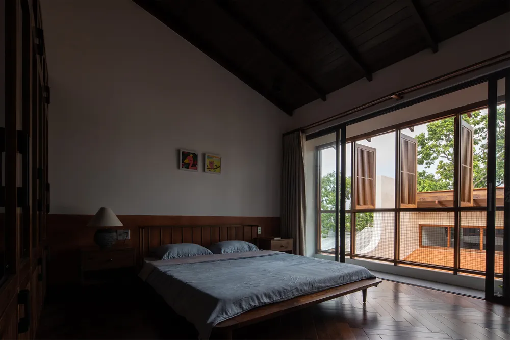 Ngoài ra qua công trình kiến trúc sư cũng muốn góp một phần nhỏ trong việc gìn giữ bản sắc, văn hóa địa phương.