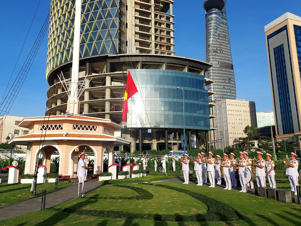 TP.HCM định vị Cột cờ Thủ ngữ trở thành một điểm văn hóa của TP. Ảnh: THU TRINH