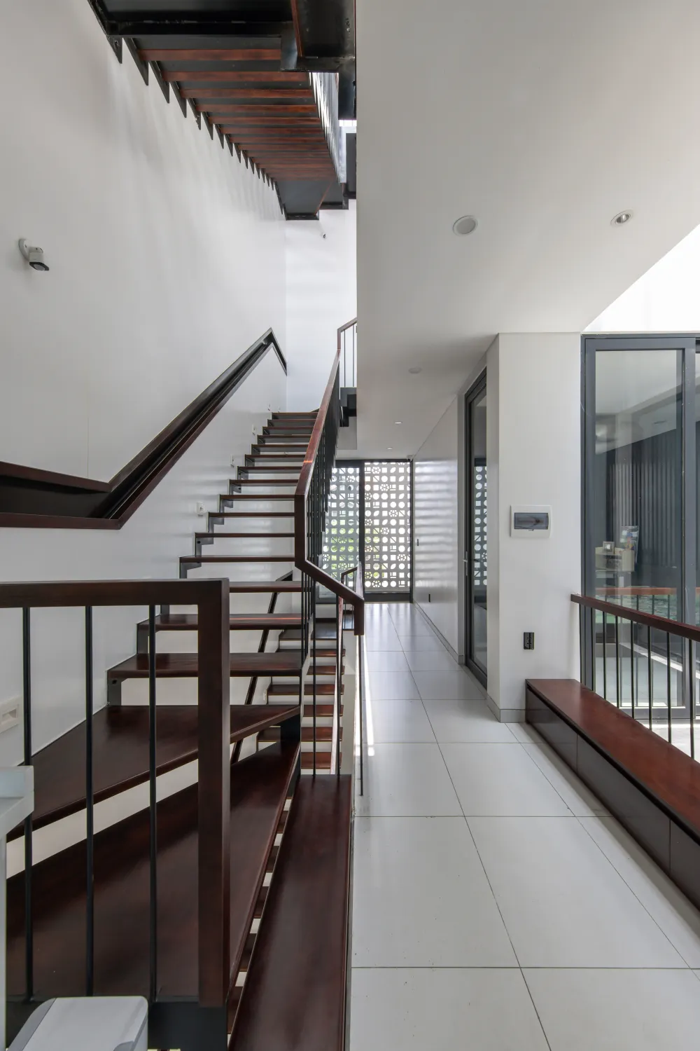 Lối dẫn vào các phòng chức năng.