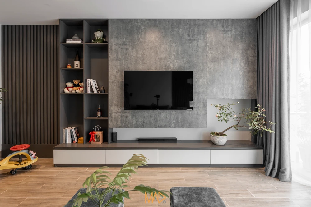 Vị trí giếng trời kết hợp với khoang thang bộ để nhân đôi sự thoáng mát.