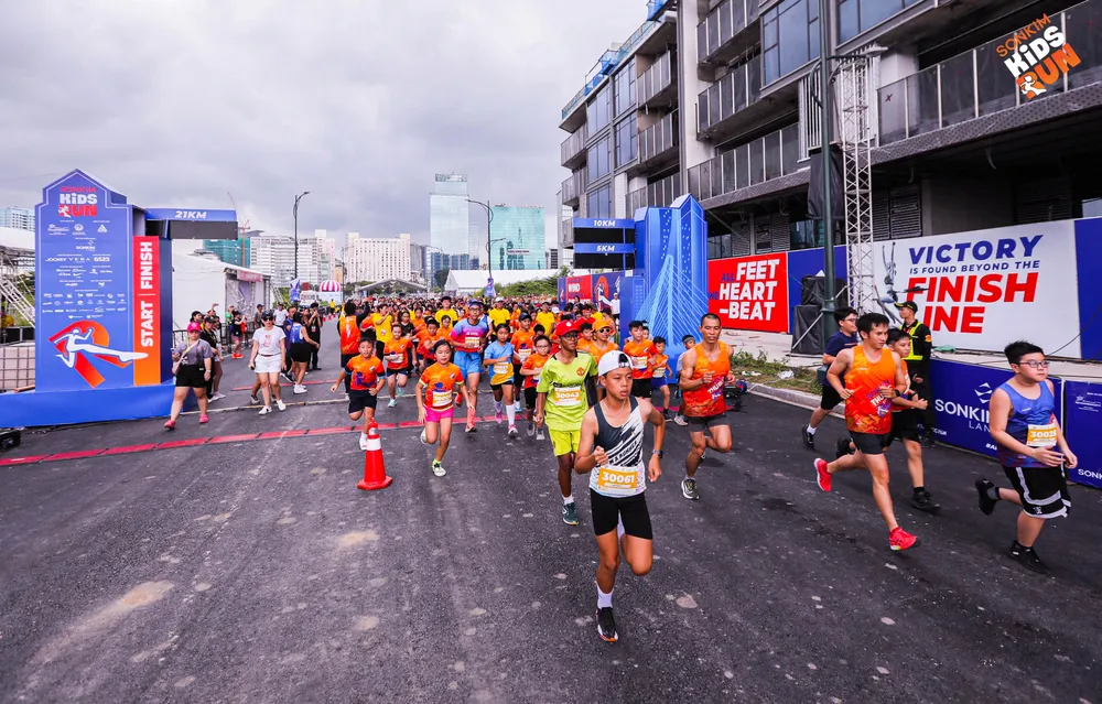 Đường đua dành cho các em thiếu nhi tại giải chạy marathon TP Thủ Đức.