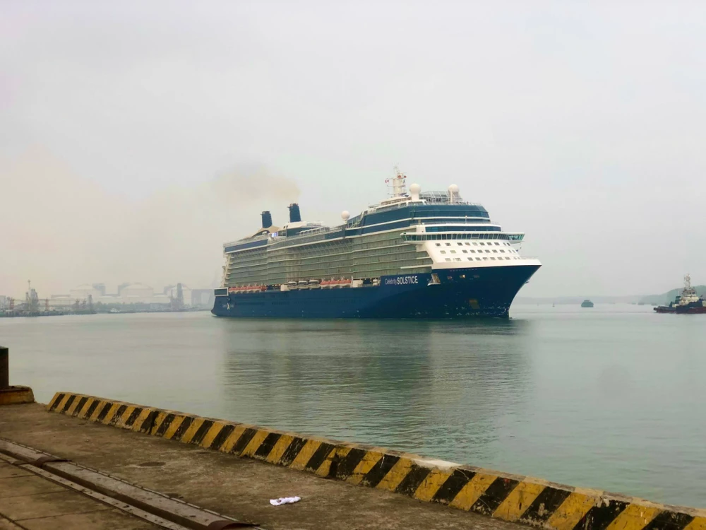Việt Nam sẽ đón ba chuyến tàu biển quốc tế thuộc hãng Celebrity Cruises.