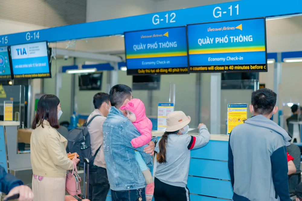 Ngành hàng không tăng chuyến trên các đường bay nội địa dịp nghỉ lễ 30-4 và 1-5. Ảnh: TT. may-bay-7.jpg