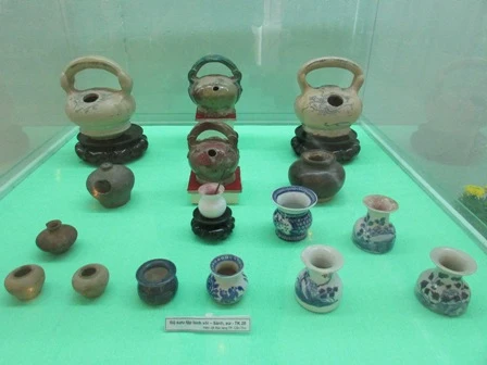 Choáng với bộ đồ dùng… ăn trầu! ảnh 2