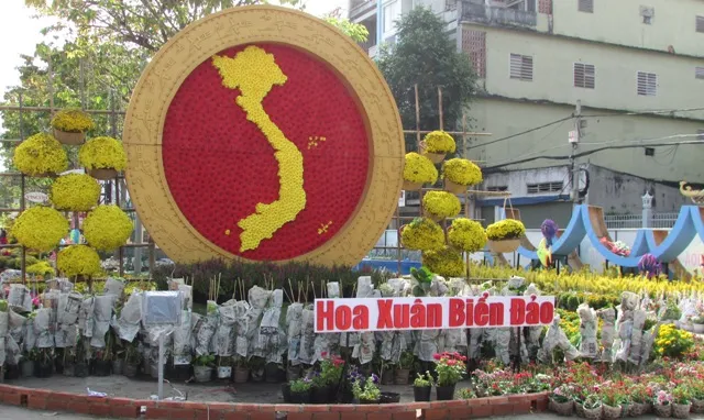 Đường hoa TP Cần Thơ năm nay có gì hay, lạ? ảnh 2 Đường hoa TP Cần Thơ năm nay có gì hay, lạ? ảnh 2