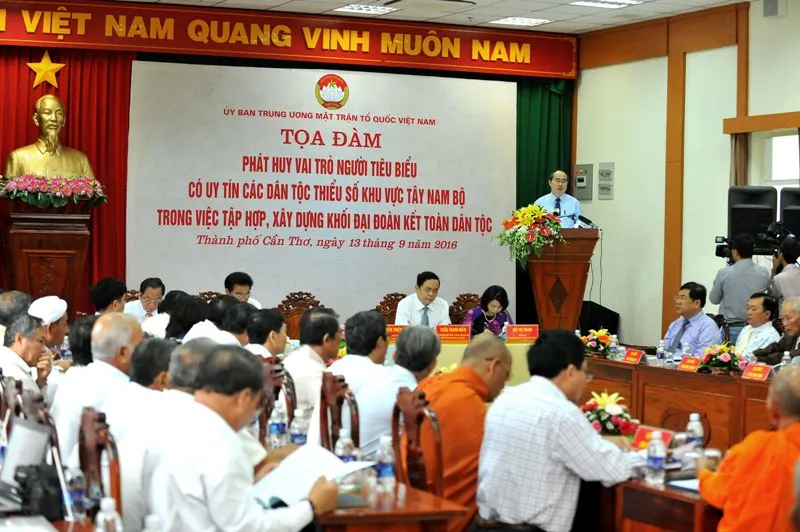 Người có uy tín tham gia giải quyết nhiều vụ việc phức tạp ảnh 1