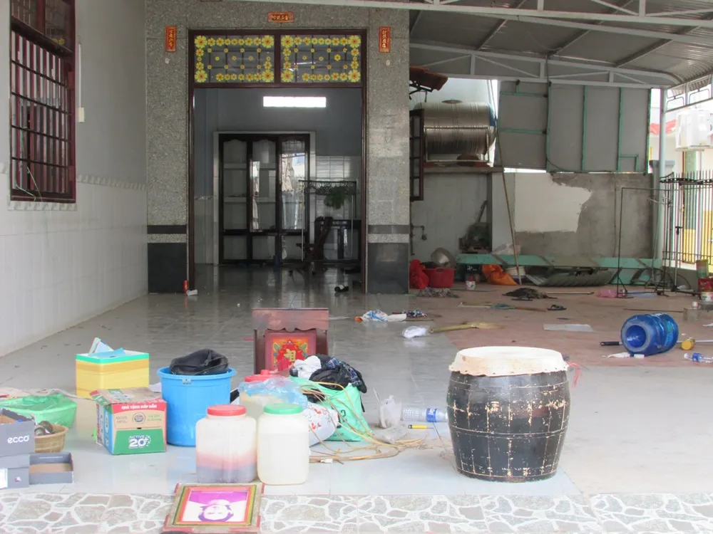 Hiện trường vụ sạt lở tại An Giang ảnh 3 Hiện trường vụ sạt lở tại An Giang ảnh 3