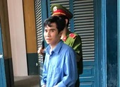 Thẩm phán nói với bị cáo ‘bắc thang lên hỏi ông trời…’ ảnh 2 Chia tay đòi quà còn phóng lửa đốt người yêu
