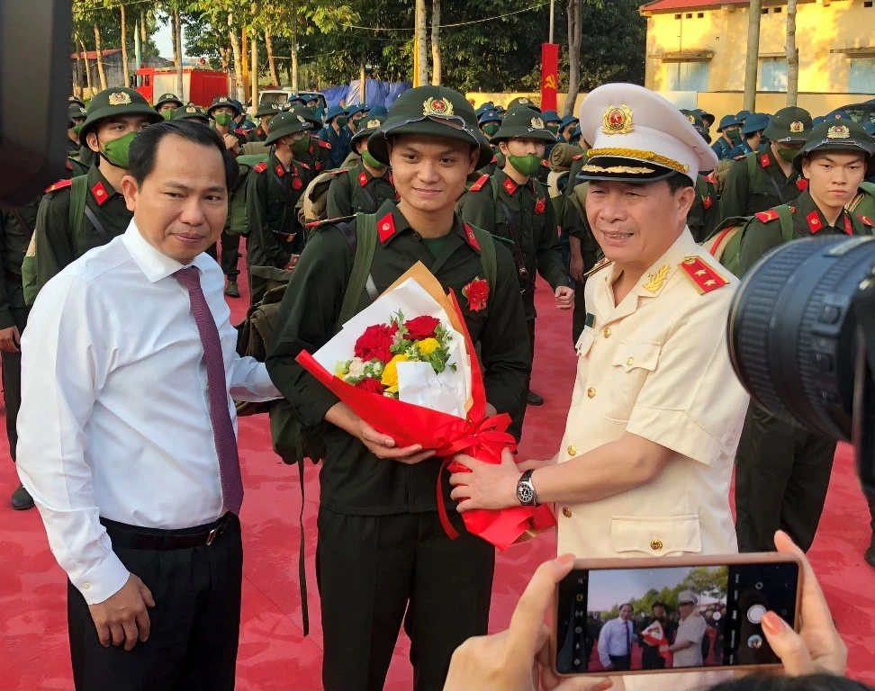 lễ giao nhận quân năm 2023 ở Cần Thơ