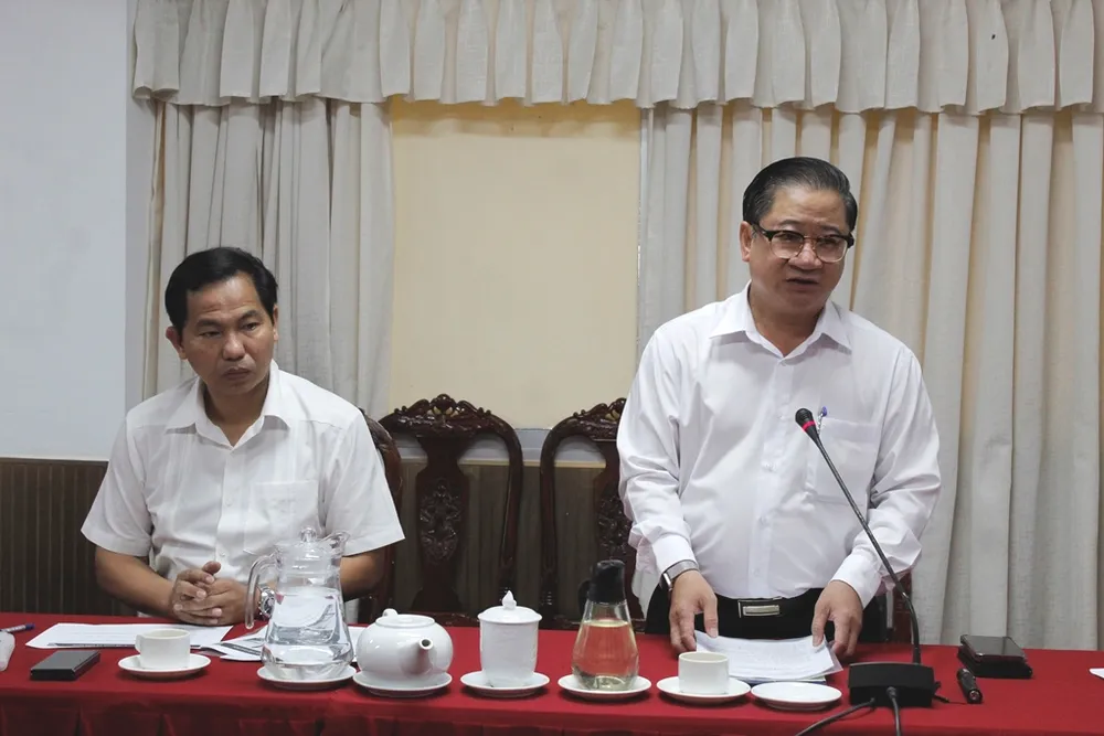 Bí thư và chủ tịch Cần Thơ