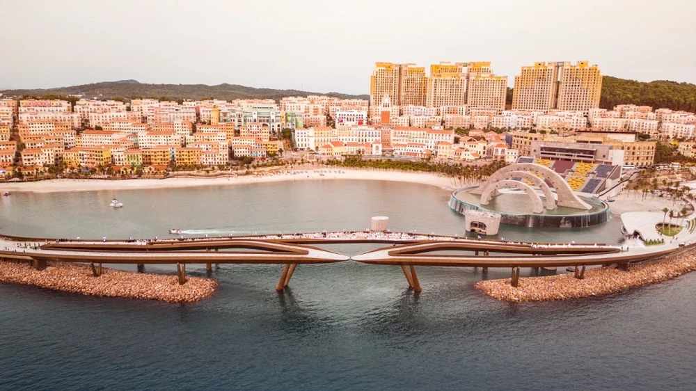 Một góc dự án TP Địa Trung Hải tại đảo ngọc Phú Quốc, tỉnh Kiên Giang. Ảnh: MINH TRUNG