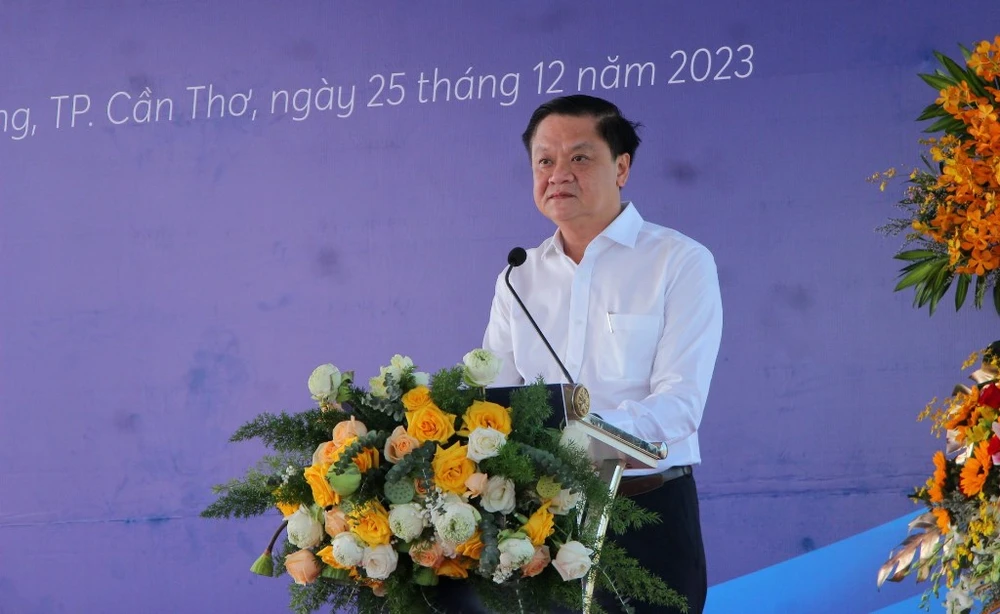 Phó Chủ tịch Thường trực UBND TP Cần Thơ Dương Tấn Hiển