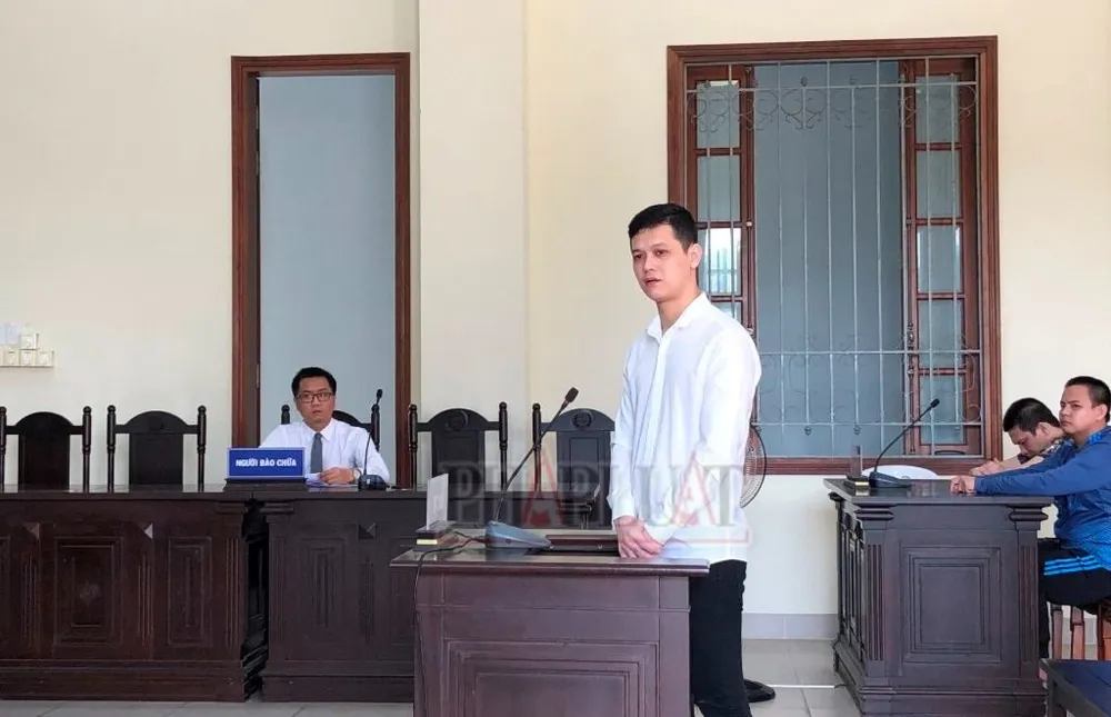 Bị cáo Trần Hữu Khởi bị xét xử về tội vận chuyển trái phép chất ma túy.