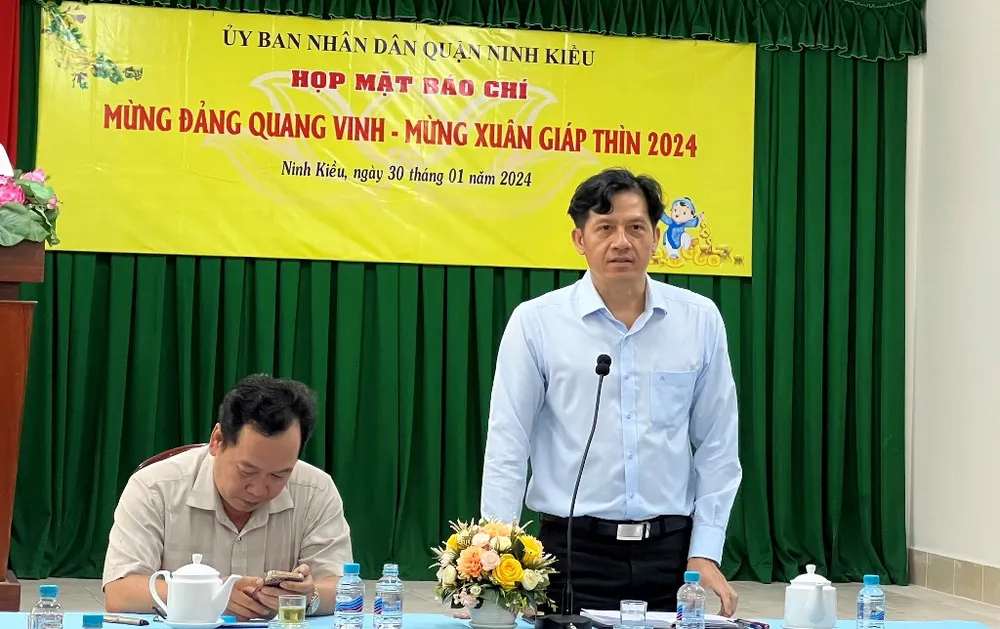 Ông Huỳnh Trung Trứ - Chủ tịch UBND quận Ninh Kiều, TP Cần Thơ.