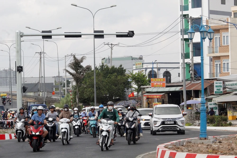 bat-cap-nut-giao-can-tho (6).JPG