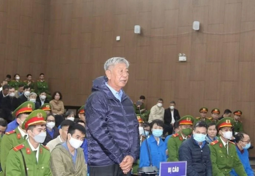 Ông Nguyễn Thành Danh – cựu giám đốc CDC tỉnh Bình Dương tại phiên tòa sơ thẩm. Ảnh: CTV cuu-giam-doc-cdc-binh-duong-1.jpg
