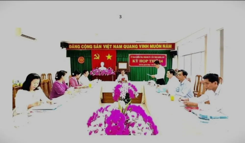 Quang cảnh Kỳ họp 24 của UBKT Thành ủy Cần Thơ. UBKT Thành ủy Cần Thơ