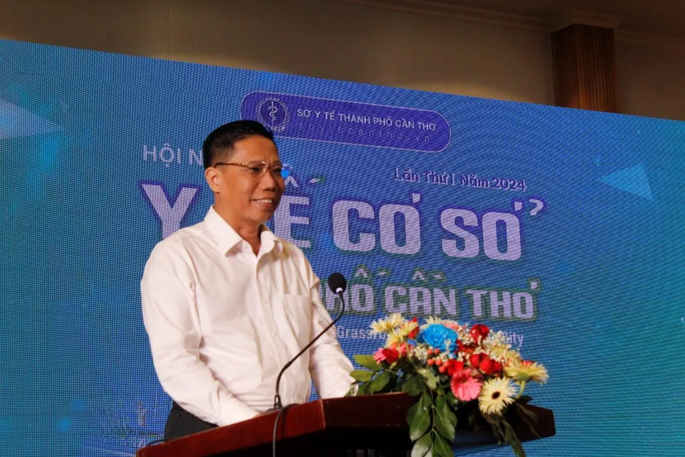 Phó Chủ tịch UBND TP Cần Thơ Nguyễn Thực Hiện phát biểu tại hội nghị. Ảnh: NHẪN NAM y-te-co-so-tp-can-tho-2.jpg