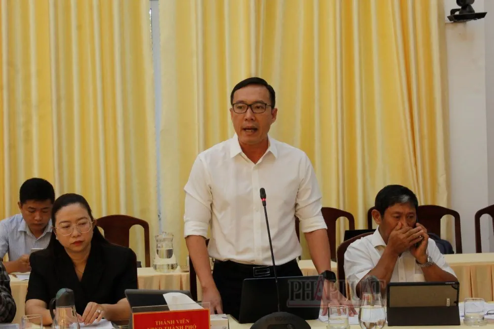 Phó Giám đốc Sở TN&MT TP Cần Thơ Trần Phú Lộc Thành.