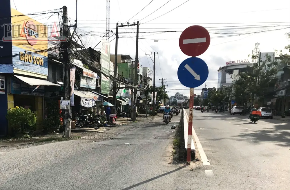 Đoạn thắt cổ chai đầu đường Trần Phú, quận Ninh Kiều, TP Cần Thơ