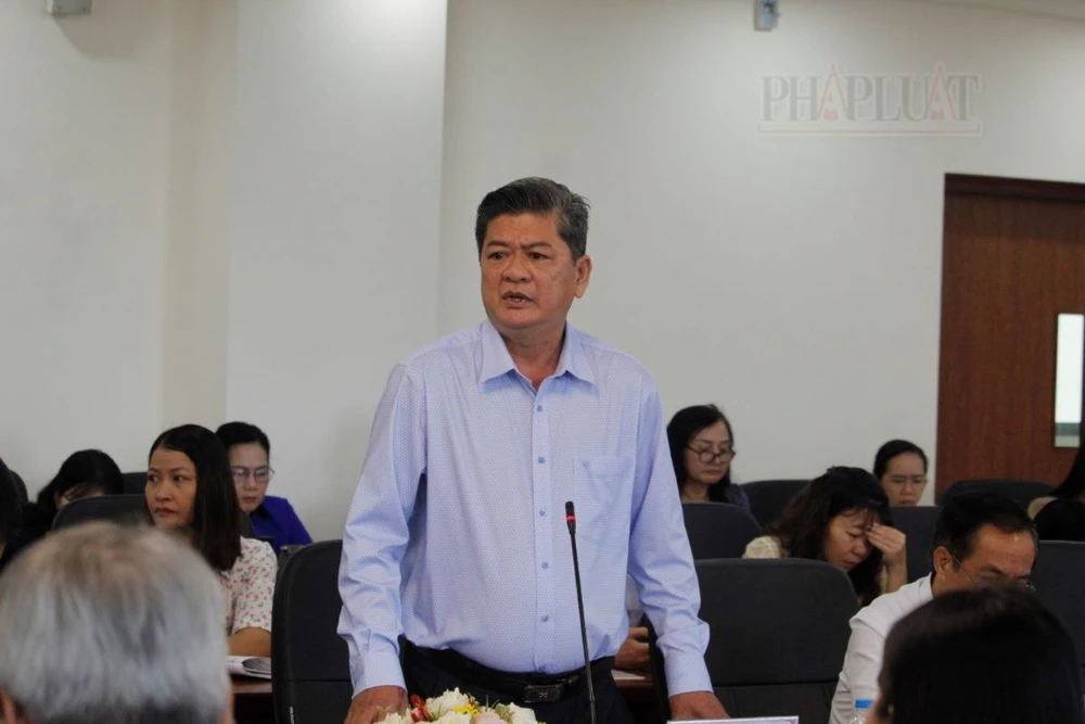 hoi-thao-quan-ly-phat-trien-xa-hoi (3).jpg